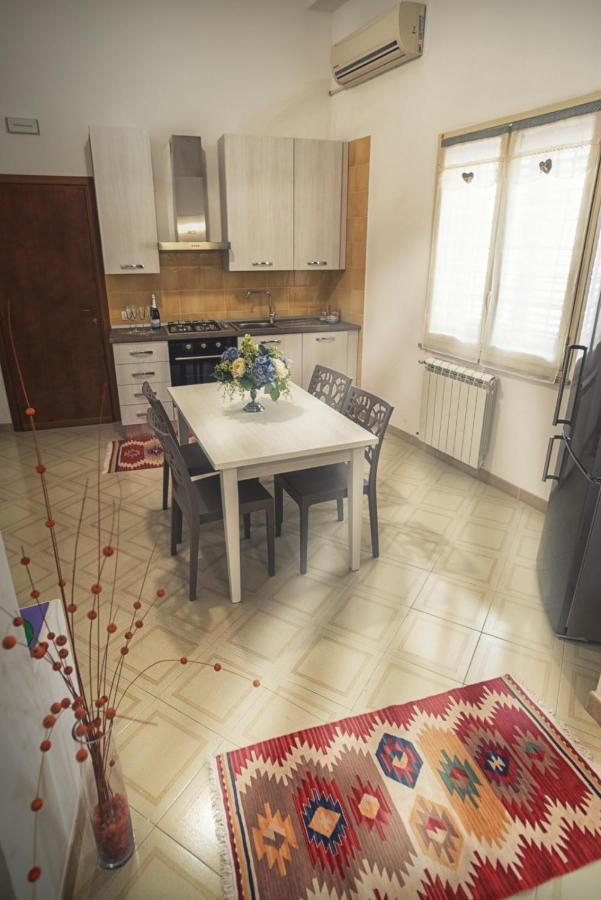 شقة Casa Vacanze Francesca مازارا ديل فالو المظهر الخارجي الصورة
